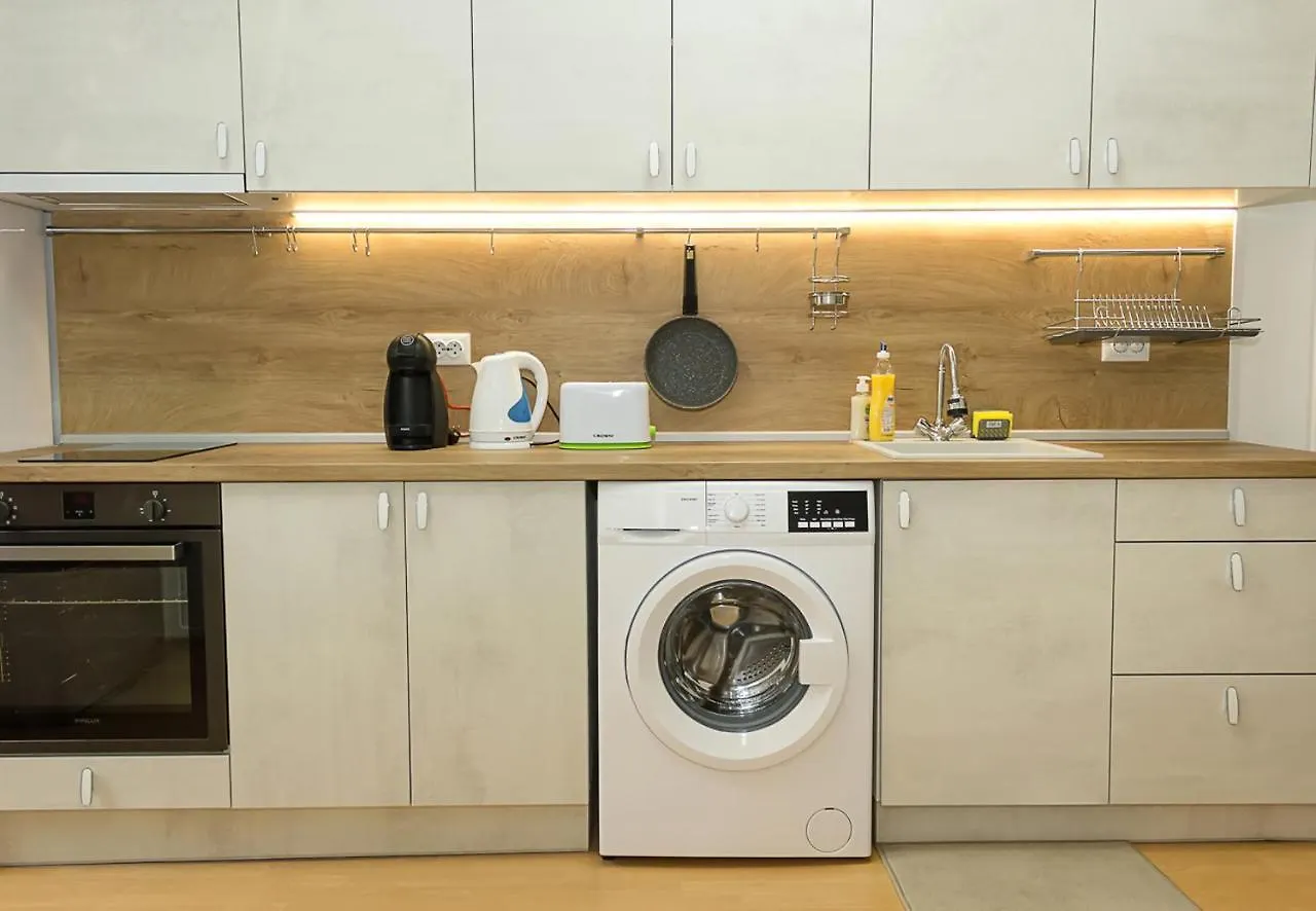 Simple And Spacious 1-Bebroom Flat With Terrace Varna